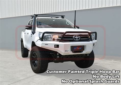 N80 HILUX BULLBARS (16 items) .